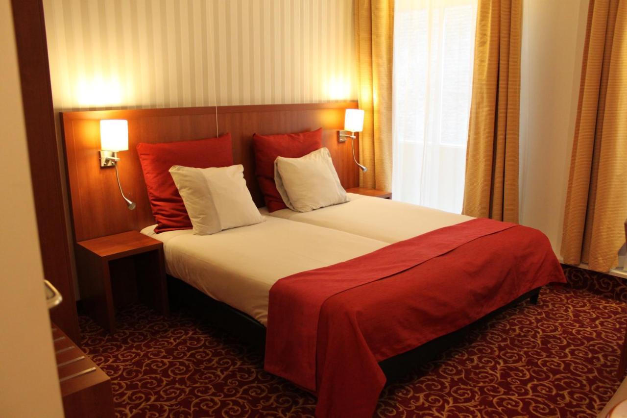 Grand Museum Hotel, BW Signature Collection Delft Room photo